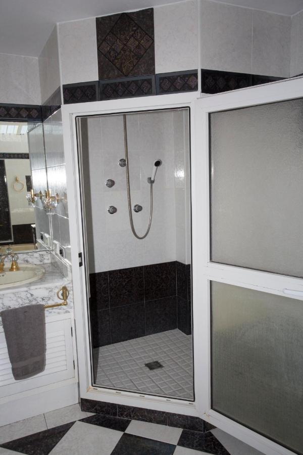 Alojamiento El Chaparro Barbate Junto A La Venta El Loro Экстерьер фото